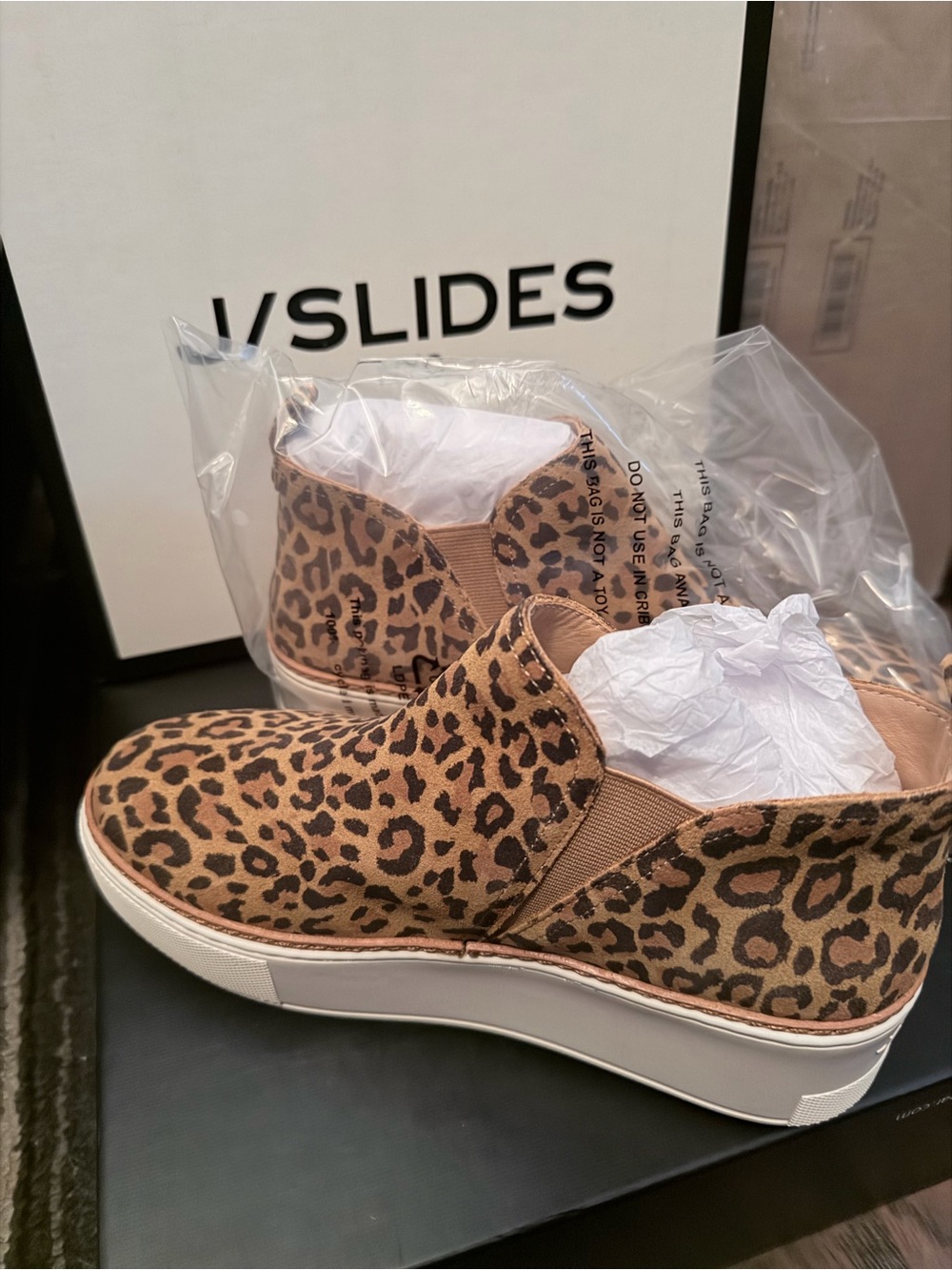 J Slides Leopard-Print Slip-On Sneakers in Brown and Black Brand New in Box 7.5